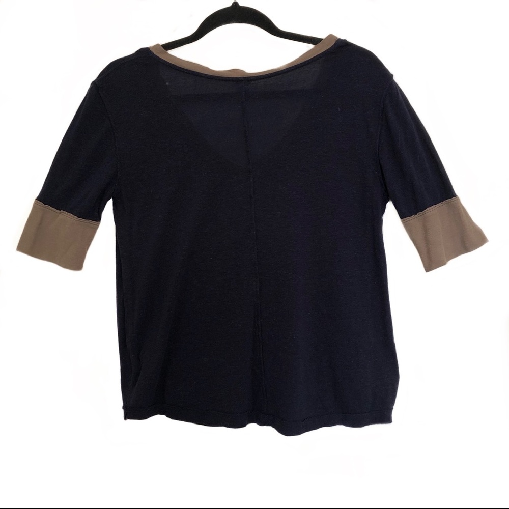 Free People We The Free V-neck T-shirt Size XS - Picture 2 of 5